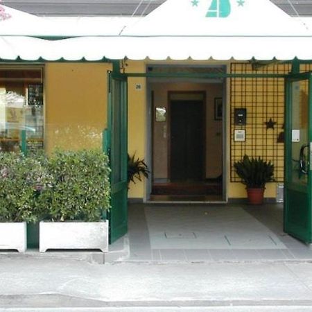 Albergo Dolomiti Лидо ди Йезоло Екстериор снимка